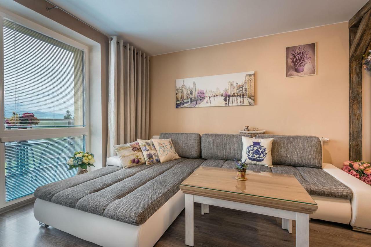 Apartment Provensal Liptovský Mikuláš Eksteriør bilde