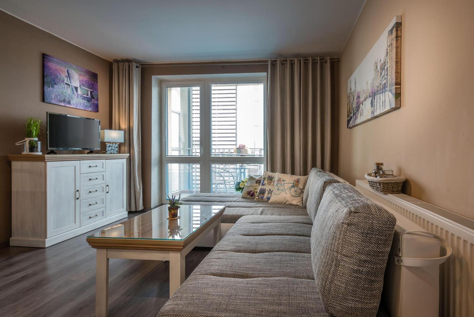 Apartment Provensal Liptovský Mikuláš Eksteriør bilde